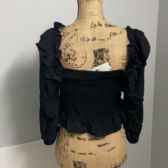 Zara bloggers fave smocked black top - Picture 8 of 16